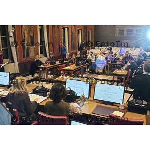 Tiziano Manzoni/Lapresse 5-2-2026 comune di Bergamo l’incontro tra la sindaca Elena Carnevali e le comunità religiose presenti sul territorio bergamasco.