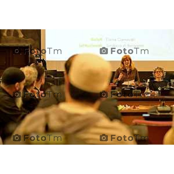 Tiziano Manzoni/Lapresse 5-2-2026 comune di Bergamo l’incontro tra la sindaca Elena Carnevali e le comunità religiose presenti sul territorio bergamasco.