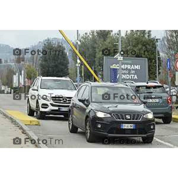 Tiziano Manzoni/LaPresse 7- 02- 2026 Italia CronacaBergamo Parcheggio Ospedale Papa Giovanni XXIII Interno esterno coperto sosta selvaggia divieto