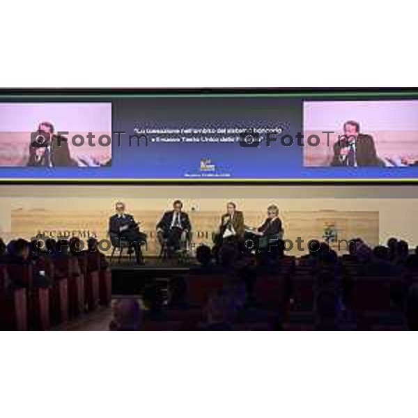 Tiziano Manzoni/Lapresse 9-2-2026 Bergamoconvegno Gdf il nuovo Testo Unico della Finanza” da sx Dott. Marco Elio Rottigni, Direttore Generale dell’Associazione Bancaria Italiana, ’On. Prof. Maurizio Leo, Viceministro dell’Economia Dott. Fabio Tamburini, Direttore de “Il Sole 24 Ore”.Avv. Andrea Zoppini, Professore Ordinario di Diritto Civile presso l’Università degli Studi Roma