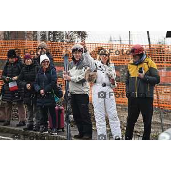 Protesta davanti al municipio contro inceneritore 14 Febbraio 2026 Italia Bergamo Bergamo protesta e presidio passaggio a livello di Via Recastello foto Tiziano Manzoni Lapresse