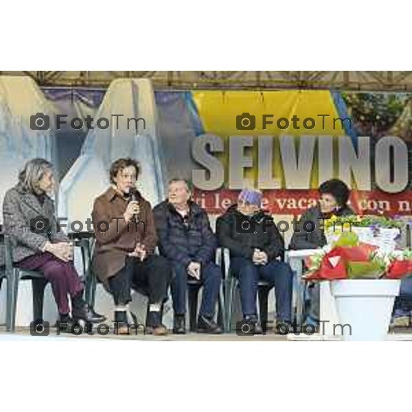 indimenticabili protagoniste della leggendaria Valanga Rosa, tratto indelebile e glorioso nella storia dello sci italiano – Claudia Giordani, Daniela Zini, Maria Rosa Quario, 12 Febbraio 2026 Selvino BG Italia foto Tiziano Manzoni Lapresse