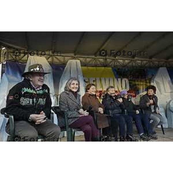 indimenticabili protagoniste della leggendaria Valanga Rosa, tratto indelebile e glorioso nella storia dello sci italiano – Claudia Giordani, Daniela Zini, Maria Rosa Quario, Angelo Bertocchi organizzatore 12 Febbraio 2026 Selvino BG Italia foto Tiziano Manzoni Lapresse
