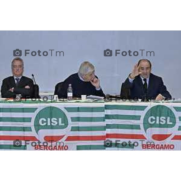 Bergamo e referendum Le ragioni del SI e del NO Confronto tra Antonio di Pietro e Maurizio Romanelli nella foto il moderatore da Franco cattaneo ( frai i due PM ) Antonio di Pietro e il Procuratore capo di Bergamo, Maurizio Romanelli. L’incontro sarà introdotto da Francesco Corna, segretario generale CISL Bergamo. 26 Febbraio 2026 Bg Italia foto Tiziano Manzoni Lapresse