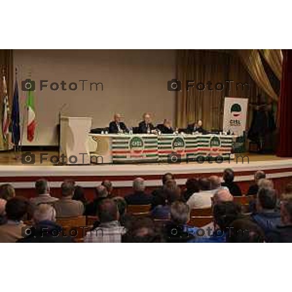 Bergamo e referendum Le ragioni del SI e del NO Confronto tra Antonio di Pietro e Maurizio Romanelli nella foto il moderatore da Franco cattaneo ( frai i due PM ) Antonio di Pietro e il Procuratore capo di Bergamo, Maurizio Romanelli. L’incontro sarà introdotto da Francesco Corna, segretario generale CISL Bergamo. 26 Febbraio 2026 Bg Italia foto Tiziano Manzoni Lapresse