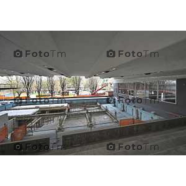 Bergamo visita cantiere Piscine Italcementi con Assessore Valesini, 28 Febbraio 2026 Bergamo Italia foto Tiziano Manzoni Lapresse