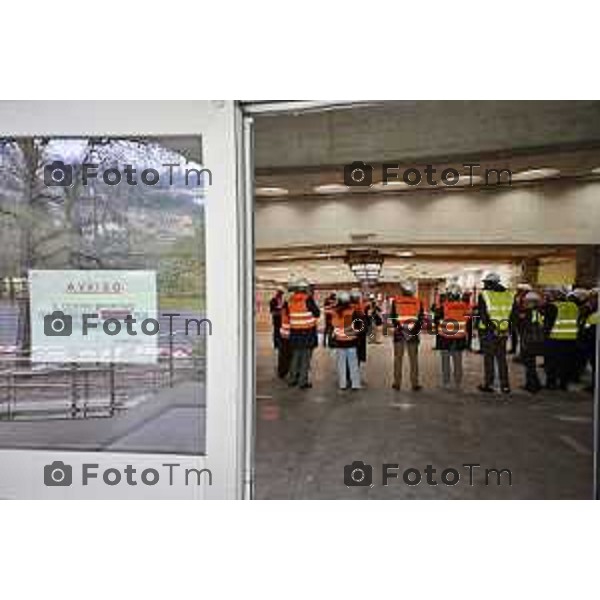 Bergamo visita cantiere Piscine Italcementi con Assessore Valesini, 28 Febbraio 2026 Bergamo Italia foto Tiziano Manzoni Lapresse