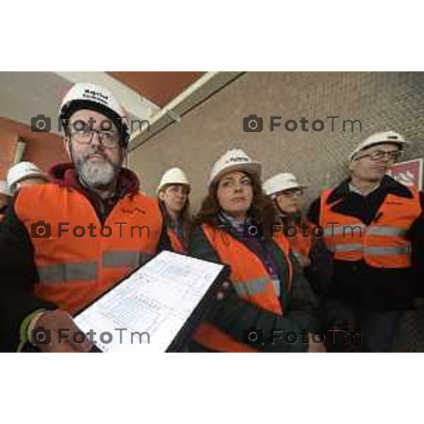 Bergamo visita cantiere Piscine Italcementi con Assessore Valesini, 28 Febbraio 2026 Bergamo Italia foto Tiziano Manzoni Lapresse