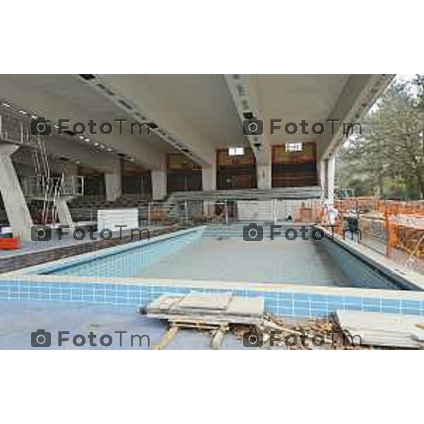 Bergamo visita cantiere Piscine Italcementi con Assessore Valesini, 28 Febbraio 2026 Bergamo Italia foto Tiziano Manzoni Lapresse