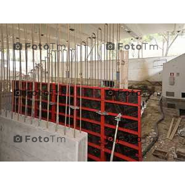 Bergamo visita cantiere Piscine Italcementi con Assessore Valesini, 28 Febbraio 2026 Bergamo Italia foto Tiziano Manzoni Lapresse