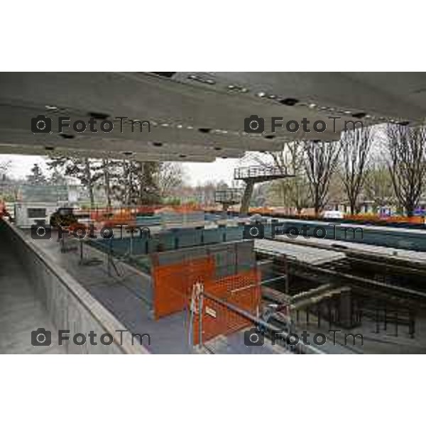 Bergamo visita cantiere Piscine Italcementi con Assessore Valesini, 28 Febbraio 2026 Bergamo Italia foto Tiziano Manzoni Lapresse