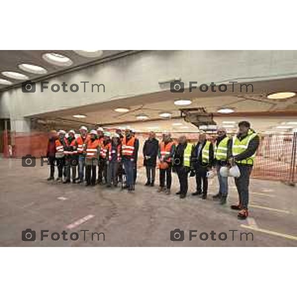 Bergamo visita cantiere Piscine Italcementi con Assessore Valesini, 28 Febbraio 2026 Bergamo Italia foto Tiziano Manzoni Lapresse