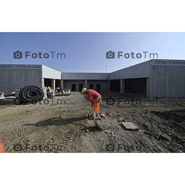 Bergamo sopralluogo, centro di raccolta e del riuso - via Langer l’assessora alla Transizione ecologica, Ambiente e Verde Oriana Ruzzini, il responsabile della Direzione ambiente verde pubblico e mobilità Silvano Armellini e il progettista e direttore dei lavori Antonio Comincini. 7 Marzo 2026 Bergamo Italia foto Tiziano Manzoni Lapresse