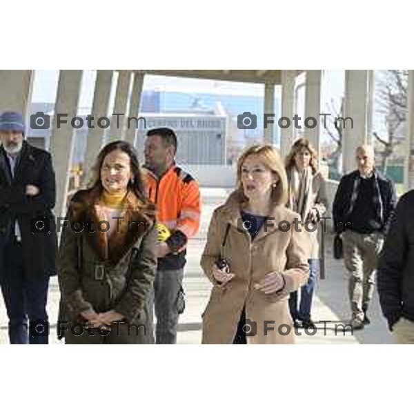 Bergamo sopralluogo, centro di raccolta e del riuso - via Langer l’assessora alla Transizione ecologica, Ambiente e Verde Oriana Ruzzini, il responsabile della Direzione ambiente verde pubblico e mobilità Silvano Armellini e il progettista e direttore dei lavori Antonio Comincini. 7 Marzo 2026 Bergamo Italia foto Tiziano Manzoni Lapresse