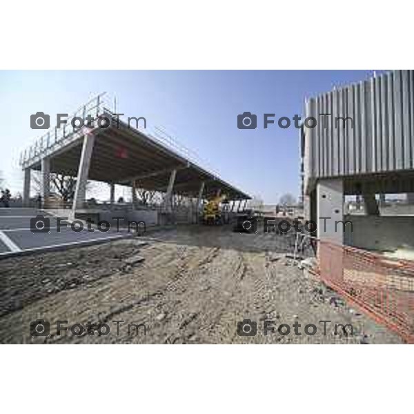 Bergamo sopralluogo, centro di raccolta e del riuso - via Langer l’assessora alla Transizione ecologica, Ambiente e Verde Oriana Ruzzini, il responsabile della Direzione ambiente verde pubblico e mobilità Silvano Armellini e il progettista e direttore dei lavori Antonio Comincini. 7 Marzo 2026 Bergamo Italia foto Tiziano Manzoni Lapresse