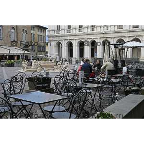 Bergamo presentazione mostra Clara Maffei La libertà e la forza gentile di una donna del Risorgimento , l\'assessore alla Cultura, Sergio Gandi, e la direttrice della Biblioteca Civica Angelo Mai, Cristiana Iommi. 14 Marzo 2026 Bergamo Italia foto Tiziano Manzoni Lapresse