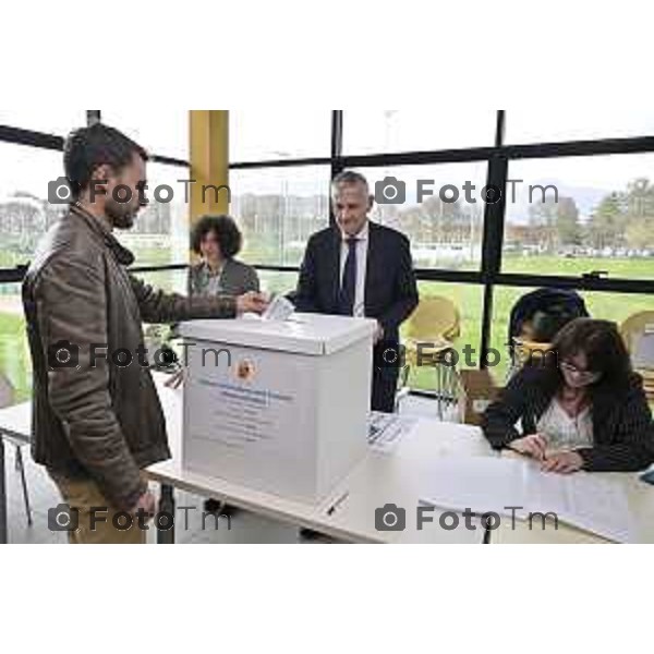 Bergamo elezioni Provinciale 2026 sfida è stata tra Pasquale Gandolfi e Gianfranco Gafforelli 15 Marzo 2026 Bergamo Italia foto Tiziano Manzoni Lapresse
