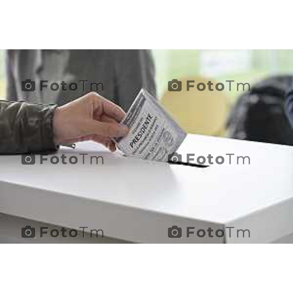 Bergamo elezioni Provinciale 2026 sfida è stata tra Pasquale Gandolfi e Gianfranco Gafforelli 15 Marzo 2026 Bergamo Italia foto Tiziano Manzoni Lapresse