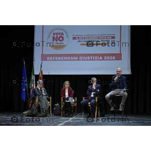 Referendum giustizia: Maurizio Landini a Seriate per rimettere al centro i diritti dei cittadini 17 Marzo 2026 Bergamo Italia foto Tiziano Manzoni Lapresse