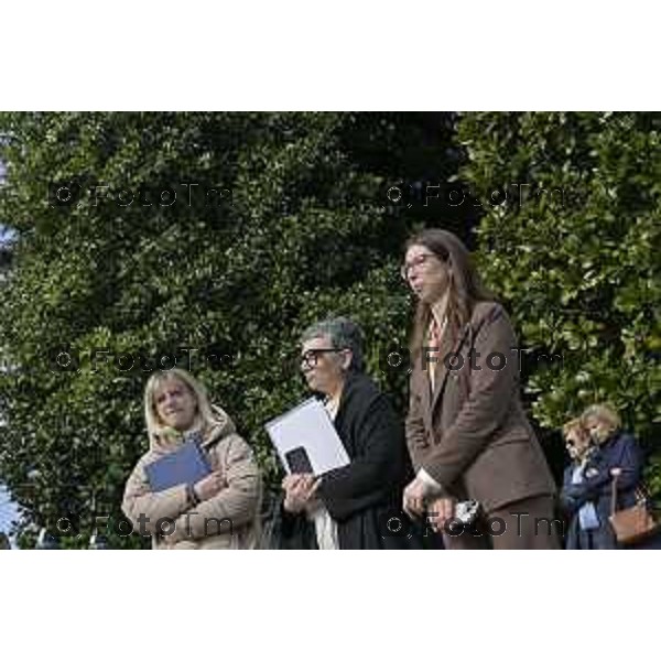 Bergamo Giornata nazionale in memoria delle vittime dell\'epidemia di Covid 19 Elena Carnevali; Presidente Provincia di Bergamo, Gianfranco Gafforelli; Presidente Ordine dei Medici Chirurghi e degli Odontoiatri della Provincia di Bergamo, Guido Marinoni; Assessore al Welfare Regione Lombardia, Guido Bertolaso; Ministro per la Pubblica Amministrazione, Sen. Paolo Zangrillo 18 Marzo 2026 Bergamo Italia foto Tiziano Manzoni Lapresse