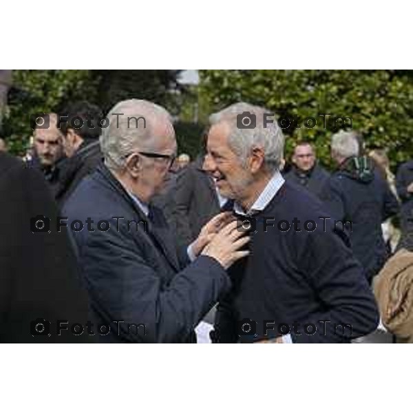 Bergamo Giornata nazionale in memoria delle vittime dell\'epidemia di Covid 19 Elena Carnevali; Presidente Provincia di Bergamo, Gianfranco Gafforelli; Presidente Ordine dei Medici Chirurghi e degli Odontoiatri della Provincia di Bergamo, Guido Marinoni; Assessore al Welfare Regione Lombardia, Guido Bertolaso; Ministro per la Pubblica Amministrazione, Sen. Paolo Zangrillo 18 Marzo 2026 Bergamo Italia foto Tiziano Manzoni Lapresse