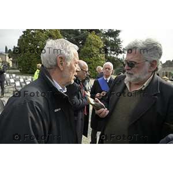 Bergamo Giornata nazionale in memoria delle vittime dell\'epidemia di Covid 19 Elena Carnevali; Presidente Provincia di Bergamo, Gianfranco Gafforelli; Presidente Ordine dei Medici Chirurghi e degli Odontoiatri della Provincia di Bergamo, Guido Marinoni; Assessore al Welfare Regione Lombardia, Guido Bertolaso; Ministro per la Pubblica Amministrazione, Sen. Paolo Zangrillo 18 Marzo 2026 Bergamo Italia foto Tiziano Manzoni Lapresse