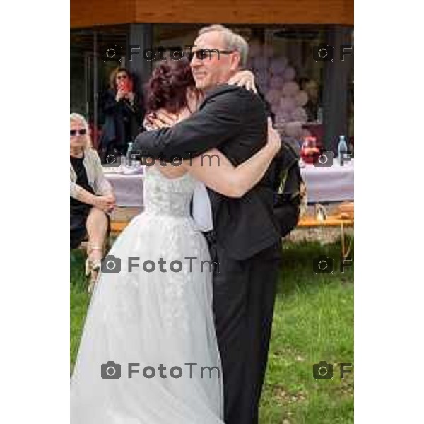 Bergamo. L’autopsia sul corpo di Valentina Sarto camera mortuaria dell’ospedale di Bergamo Il papa Di Valentina il giorno del matrimonio 20 Marzo 2026 Bergamo Italia foto Tiziano Manzoni Lapresse