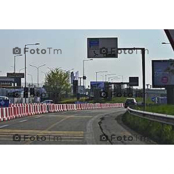 Bergamo, Torre dei Venti Autostrada A4 con il deposito e l\'area gestione autostrade 24 Marzo 2026 Bergamo Italia foto Tiziano Manzoni Lapresse