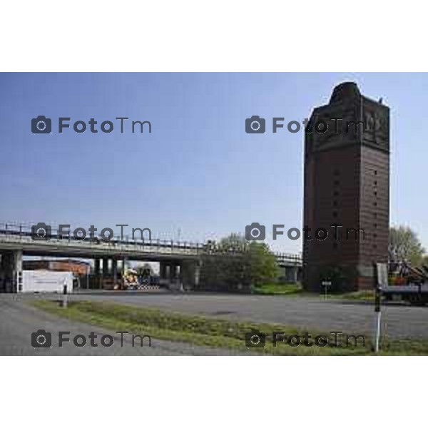 Bergamo, Torre dei Venti Autostrada A4 con il deposito e l\'area gestione autostrade 24 Marzo 2026 Bergamo Italia foto Tiziano Manzoni Lapresse