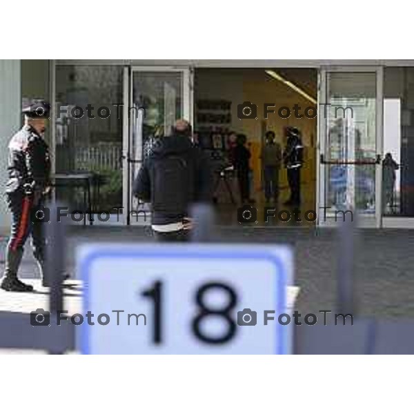 Tescore Balneario, BG scuola Media Da Vinci alunno accoltella professoressa a scuoa 25 Marzo 2026 Bergamo Italia Trescore Balneario investimento foto Tiziano Manzoni Lapresse