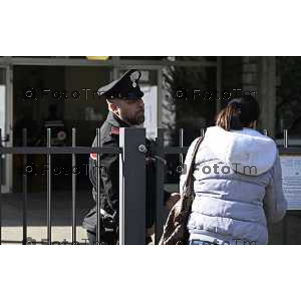 Tescore Balneario, BG scuola Media Da Vinci alunno accoltella professoressa a scuoa 25 Marzo 2026 Bergamo Italia Trescore Balneario investimento foto Tiziano Manzoni Lapresse