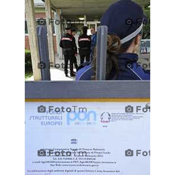 Tescore Balneario, BG scuola Media Da Vinci alunno accoltella professoressa a scuoa 25 Marzo 2026 Bergamo Italia Trescore Balneario investimento foto Tiziano Manzoni Lapresse