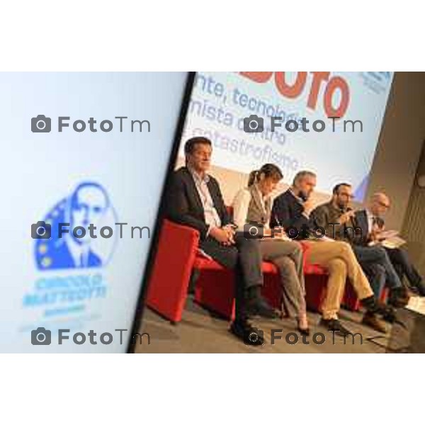 Claudio Cerasa presenta a Bergamo il suo ultimo libro "L\'antidoto. Libertà, ambiente, tecnologia. Manifesto ottimista contro la dittatura del catastrofismo" Maria Elena Boschi, Giorgio Gori e Angelino Alfano 26 marzo 2026 Italia foto Tiziano Manzoni Lapresse