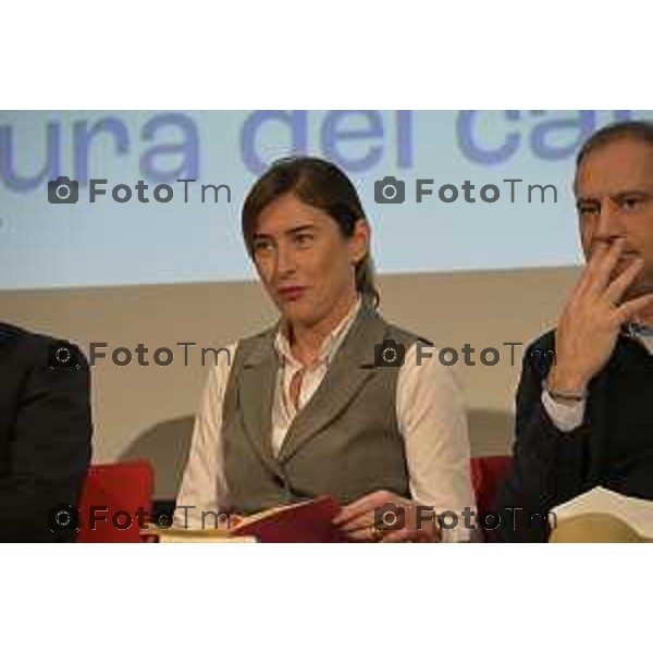 Claudio Cerasa presenta a Bergamo il suo ultimo libro "L\'antidoto. Libertà, ambiente, tecnologia. Manifesto ottimista contro la dittatura del catastrofismo" Maria Elena Boschi, Giorgio Gori e Angelino Alfano 26 marzo 2026 Italia foto Tiziano Manzoni Lapresse