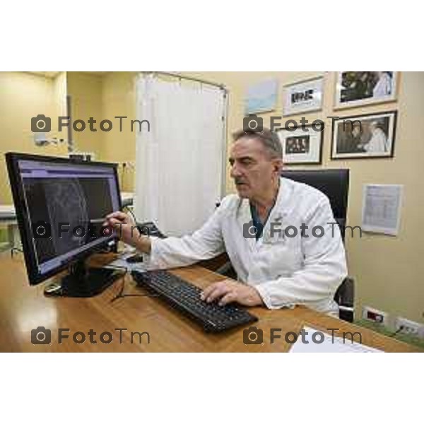 Bergamo Privato Fenaroli è un chirurgo senologo di esperienza pluridecennale, 27 Marzo 2026 Bergamo Italia foto Tiziano Manzoni Lapresse