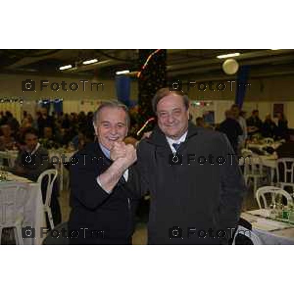 foto LaPresse Tiziano Manzoni (archivio Manzoni ) Bergamo 2013 Bergamo palazzo ( casa ) Suardi inaugurazione sede ambasciata della cultura europea nerlla foto: Franco Tentorio con Ettore Pirovano Lega