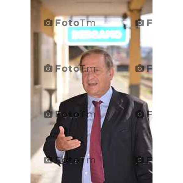 Bergamo (BG)Visita Stazione FS con le autorità competenti. nella foto il sindaco Tentorio stazione fs foto Tiziano Manzon-Fotogramma Bergamoi
