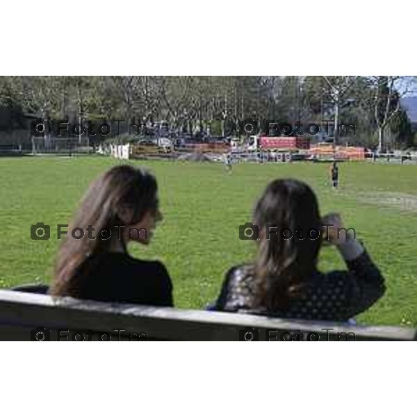 Bergamo turisti e bus per la pasqua 3 Aprile 2026 Italia foto Tiziano Manzoni Lapresse