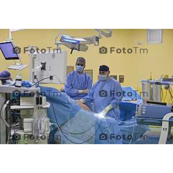 Ospedale GSD San Marco Zingonia lo staf medico chirurgia bariatrica nella foto Stefano Olmi in sala operatoria 09-Aprile 2026 Bergamo Italia foto Tiziano Manzoni Lapresse