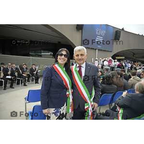 Bergamo festa della polizia con il questore Vincenzo Nicolì, e il prefetto Luca Rotondi e gli encomi agli agenti. Sindaco Bentoglio 10 Aprile o 2026 Bergamo Italia foto Tiziano Manzoni Lapresse