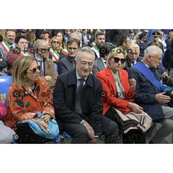 Bergamo festa della polizia con il questore Vincenzo Nicolì, e il prefetto Luca Rotondi e gli encomi agli agenti. Rota 10 Aprile o 2026 Bergamo Italia foto Tiziano Manzoni Lapresse