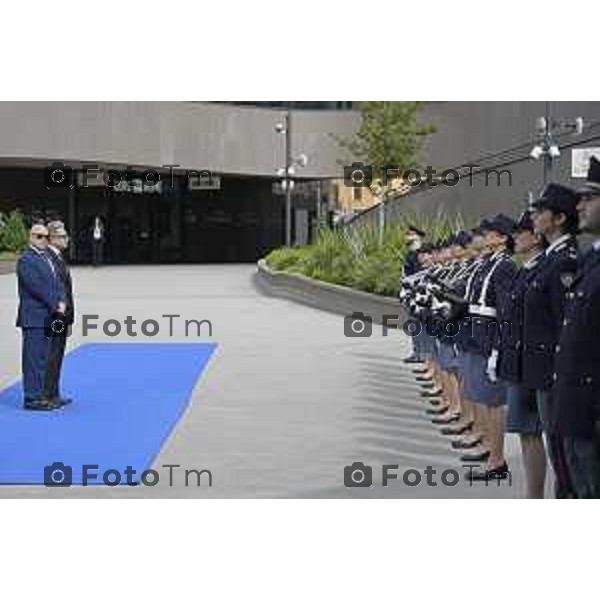 Bergamo festa della polizia con il questore Vincenzo Nicolì, e il prefetto Luca Rotondi e gli encomi agli agenti. 10 Aprile o 2026 Bergamo Italia foto Tiziano Manzoni Lapresse