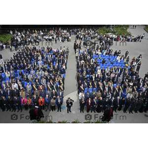 Bergamo festa della polizia con il questore Vincenzo Nicolì, e il prefetto Luca Rotondi e gli encomi agli agenti. 10 Aprile o 2026 Bergamo Italia foto Tiziano Manzoni Lapresse