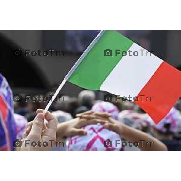 Bergamo festa della polizia con il questore Vincenzo Nicolì, e il prefetto Luca Rotondi e gli encomi agli agenti. 10 Aprile o 2026 Bergamo Italia foto Tiziano Manzoni Lapresse