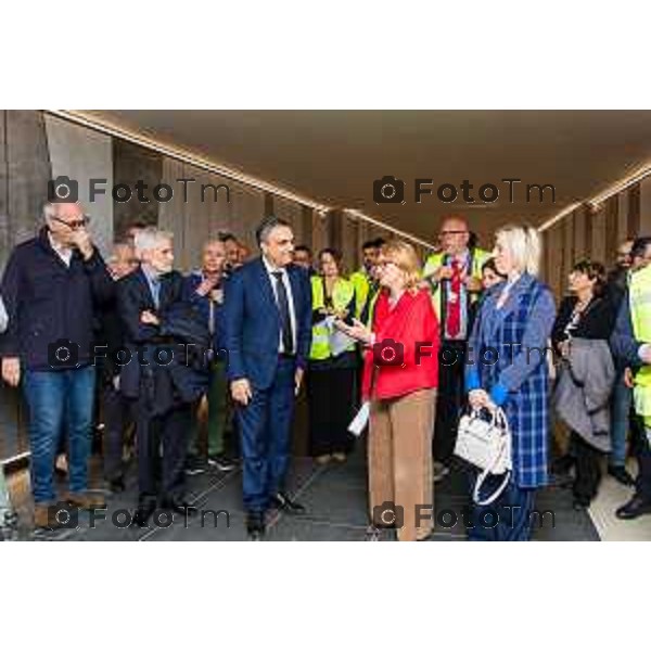 Bergamo, 15 marzo 2026 - Inaugurazione del nuovo sottopassaggio della Stazione di Bergamo alla presenza di Lucio Menta, Direttore Investimenti Rete Ferroviaria Italiana (Gruppo FS), Elena Carnevali, Sindaco di Bergamo e Claudia Maria Terzi, Assessore alle Infrastrutture e Opere pubbliche Regione Lombardia - Foto cantiere Stazione di Bergamo.