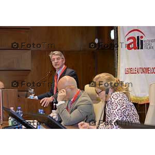 Assemblea nazionale di ALI - Autonomie Locali Italiane, appuntamento annuale che riunisce sindaci, amministratori locali e rappresentanti delle istituzioni, del mondo accademico e civile, per confrontarsi sulle politiche e sulle sfide di città e territori. Nella foto: Del Bono 17 Aprile 2026 Bergamo Italia Foto Tiziano Manzoni Lapresse