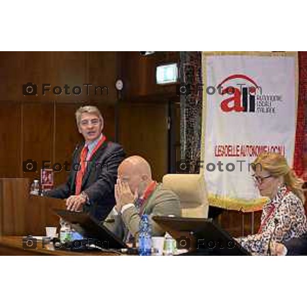 Assemblea nazionale di ALI - Autonomie Locali Italiane, appuntamento annuale che riunisce sindaci, amministratori locali e rappresentanti delle istituzioni, del mondo accademico e civile, per confrontarsi sulle politiche e sulle sfide di città e territori. Nella foto: Del Bono 17 Aprile 2026 Bergamo Italia Foto Tiziano Manzoni Lapresse