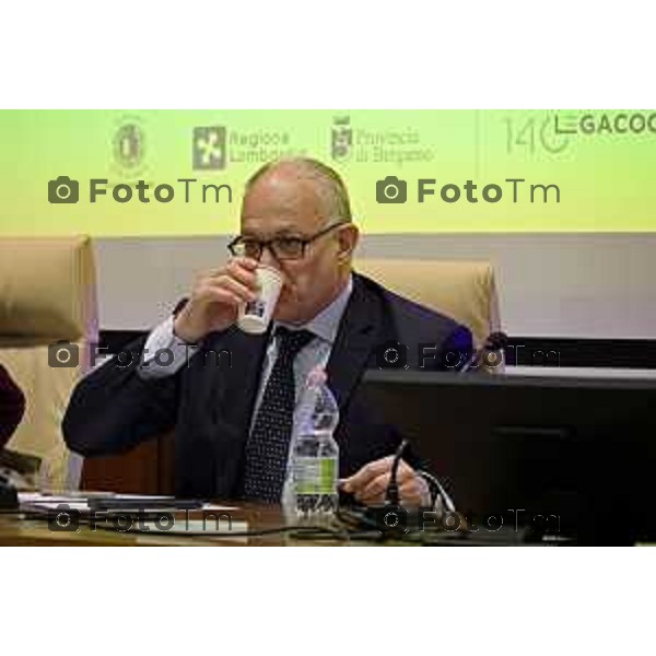 Assemblea nazionale di ALI - Autonomie Locali Italiane, appuntamento annuale che riunisce sindaci, amministratori locali e rappresentanti delle istituzioni, del mondo accademico e civile, per confrontarsi sulle politiche e sulle sfide di città e territori. Nella foto: 17 Aprile 2026 Bergamo Italia Foto Tiziano Manzoni Lapresse