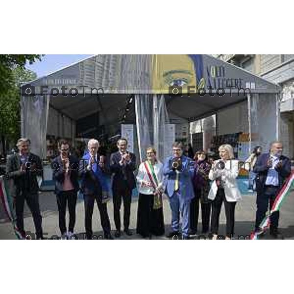 Bergamo Apertura fiera dei Librai e presnetazione libro Luciano Fontana corriere della sera Cesare Zapperi Daniele Rocchetti 18 Aprile 2026 Bergamo Italia Foto Tiziano Manzoni Lapresse