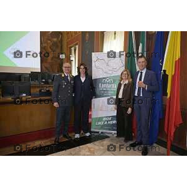 Bergamo presentazione ufficiale del Giro di Lombardia 2026 120 organizzato da RCS Sport 21 Aprile 2026 Bergamo Italia Foto Tiziano Manzoni Lapresse